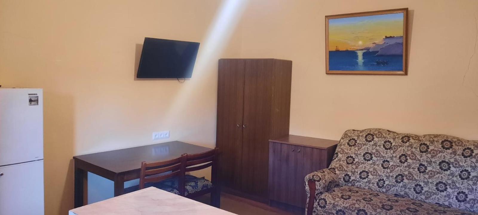 Family Hotel Dilijan Exterior photo